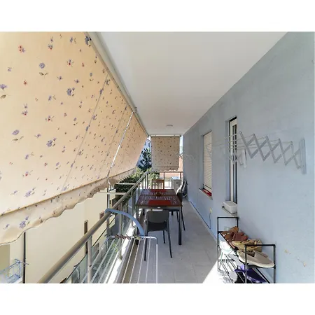 Spike Jonze * Tirana