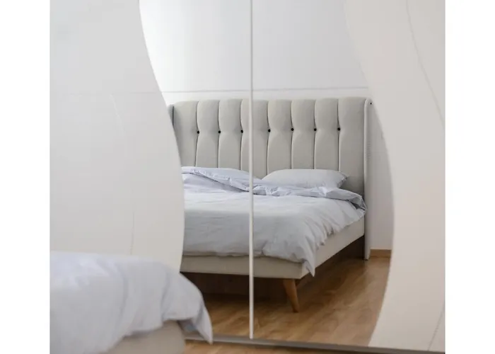 Spike Jonze Appartement Tirana